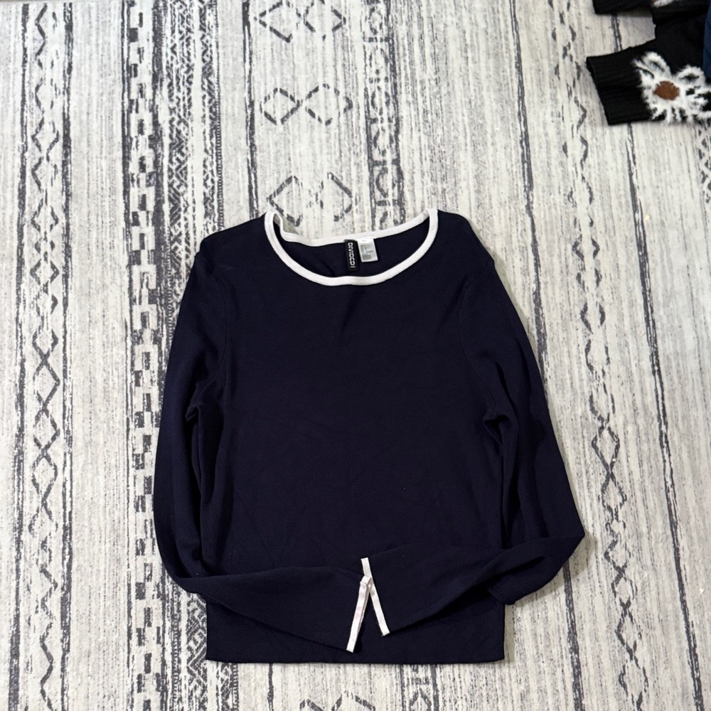 H&M Navy Long Sleeve Top with White Trim